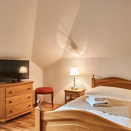 Hotel Salamander 3*